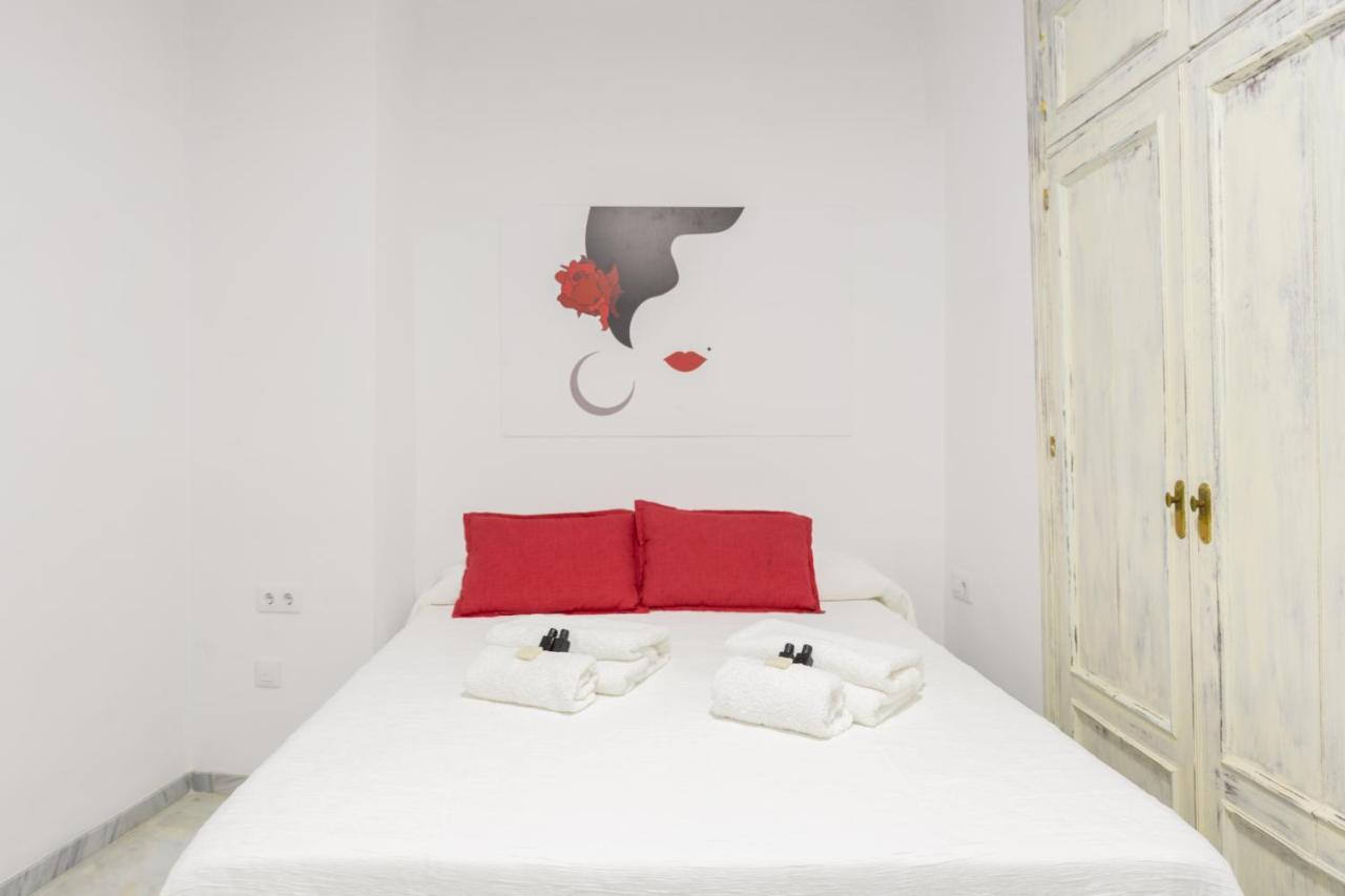 Guesthouse Room & Studio Seville La Flamenka 외부 사진